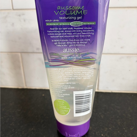 Aussie Aussome Volume Texturizing Gel - Picture 2 of 3